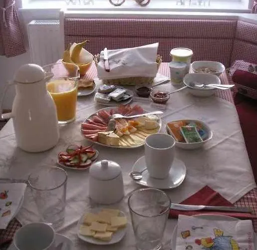 Gaestehaus Bett-I